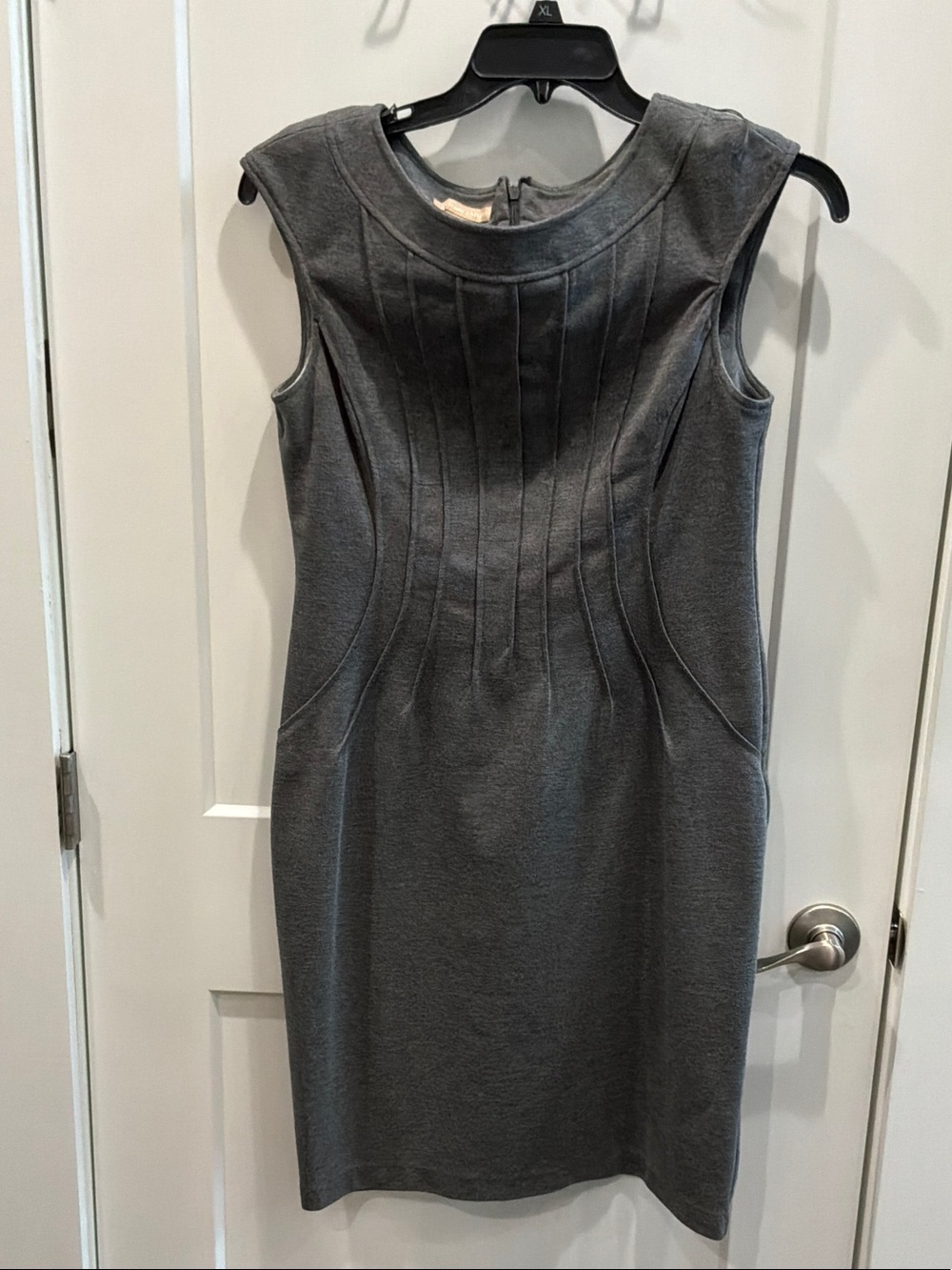 Signature Studio 14 Sleeveless Gray Ponte Sheath Dress Back Zip